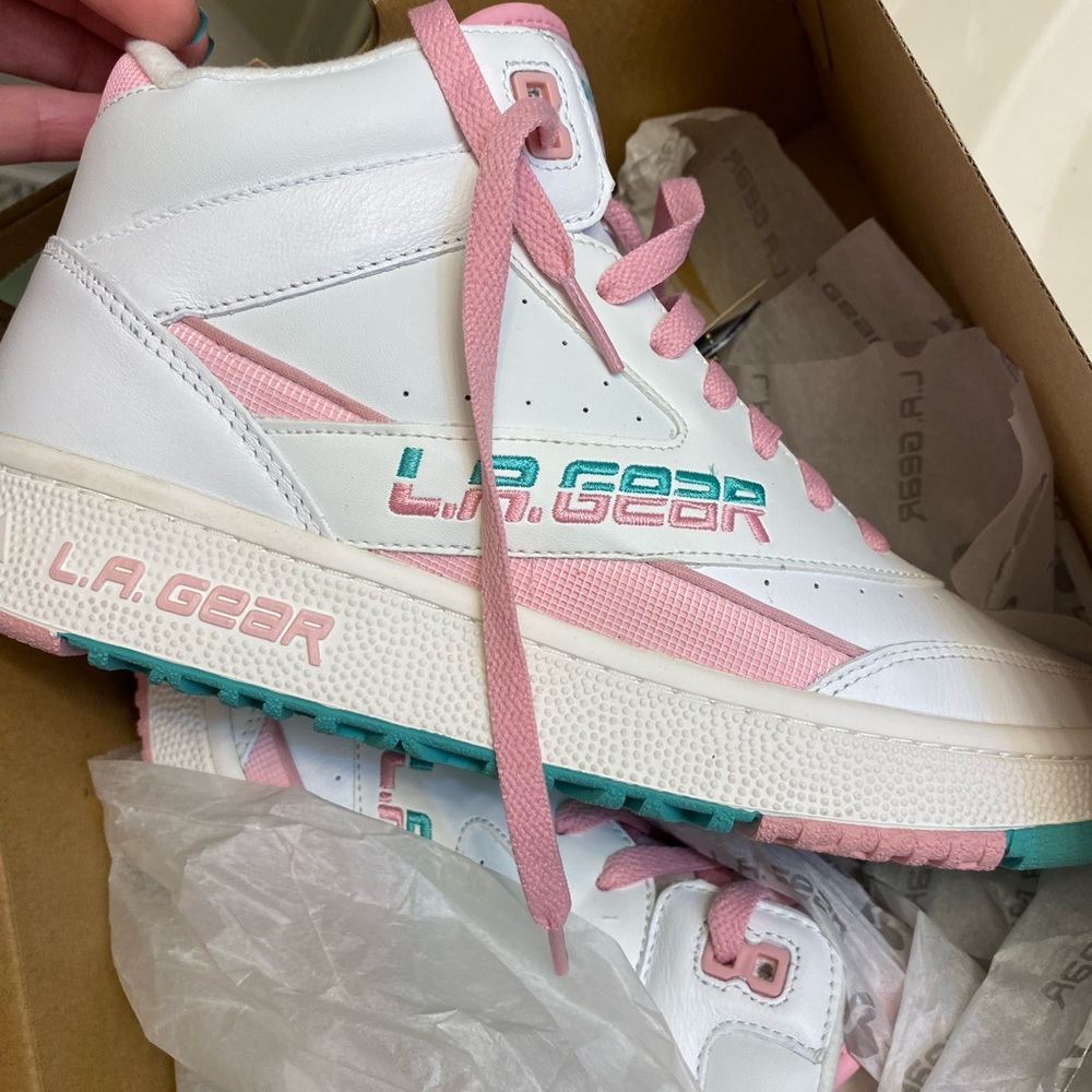 LA gear high top sneakers